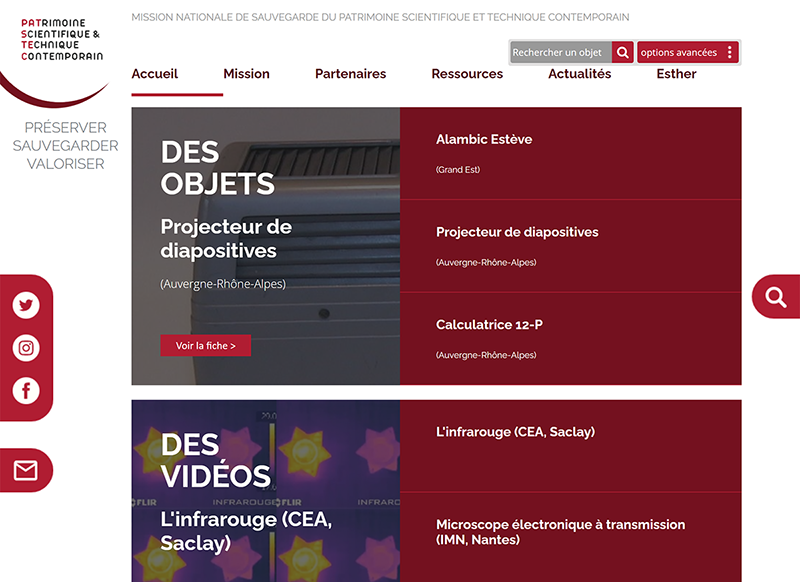 création site internet université